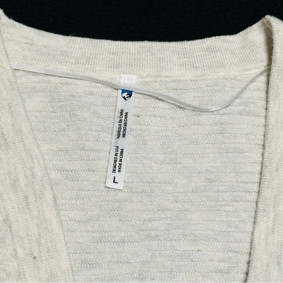 Kuhl Solace Women’s White/Gray Open Front Cardigan Sweater Size Large Outdoors - Picture 3 of 7